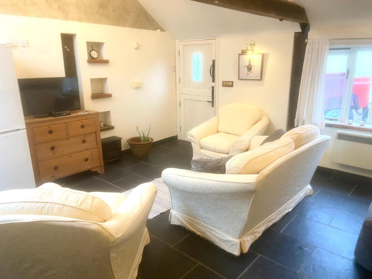 Beautiful 1-Bed House In Gloucestershire Westbury on Severn Exteriör bild